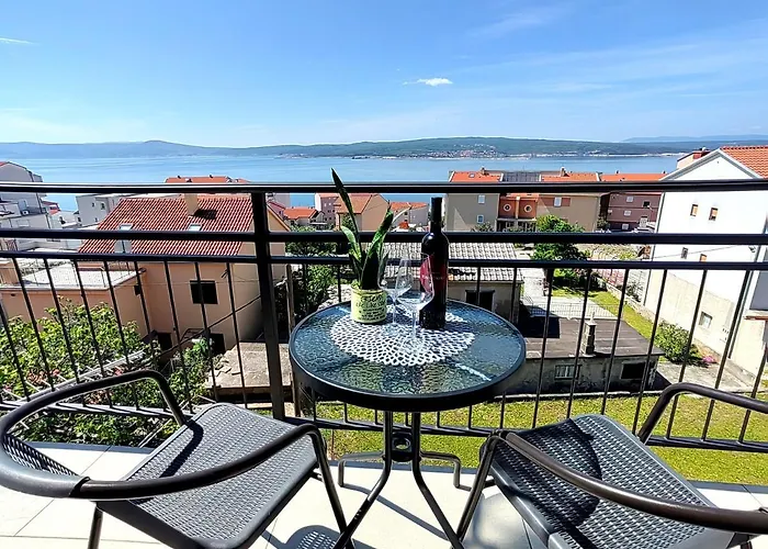 Plesa Lägenhet Crikvenica